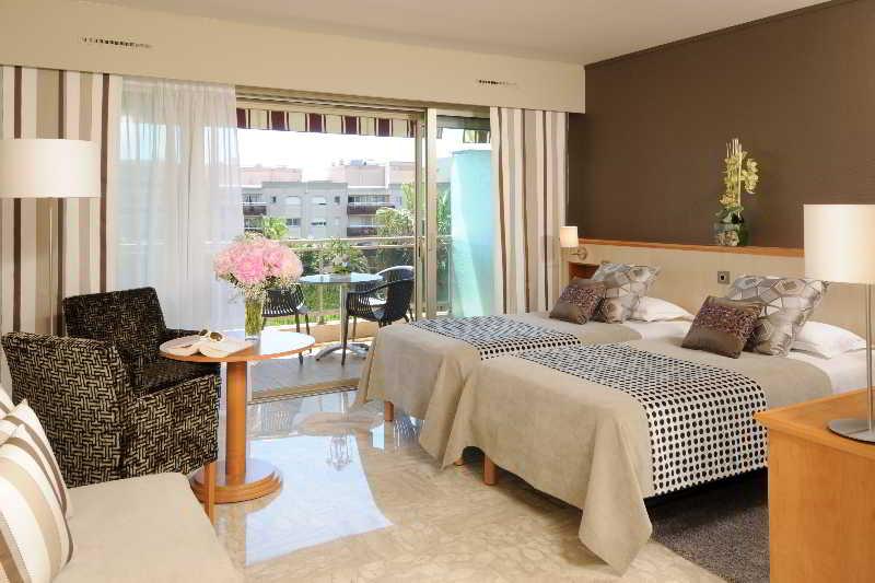 The Originals Boutique, Hotel Les Strelitzias Juan-les-Pins Buitenkant foto