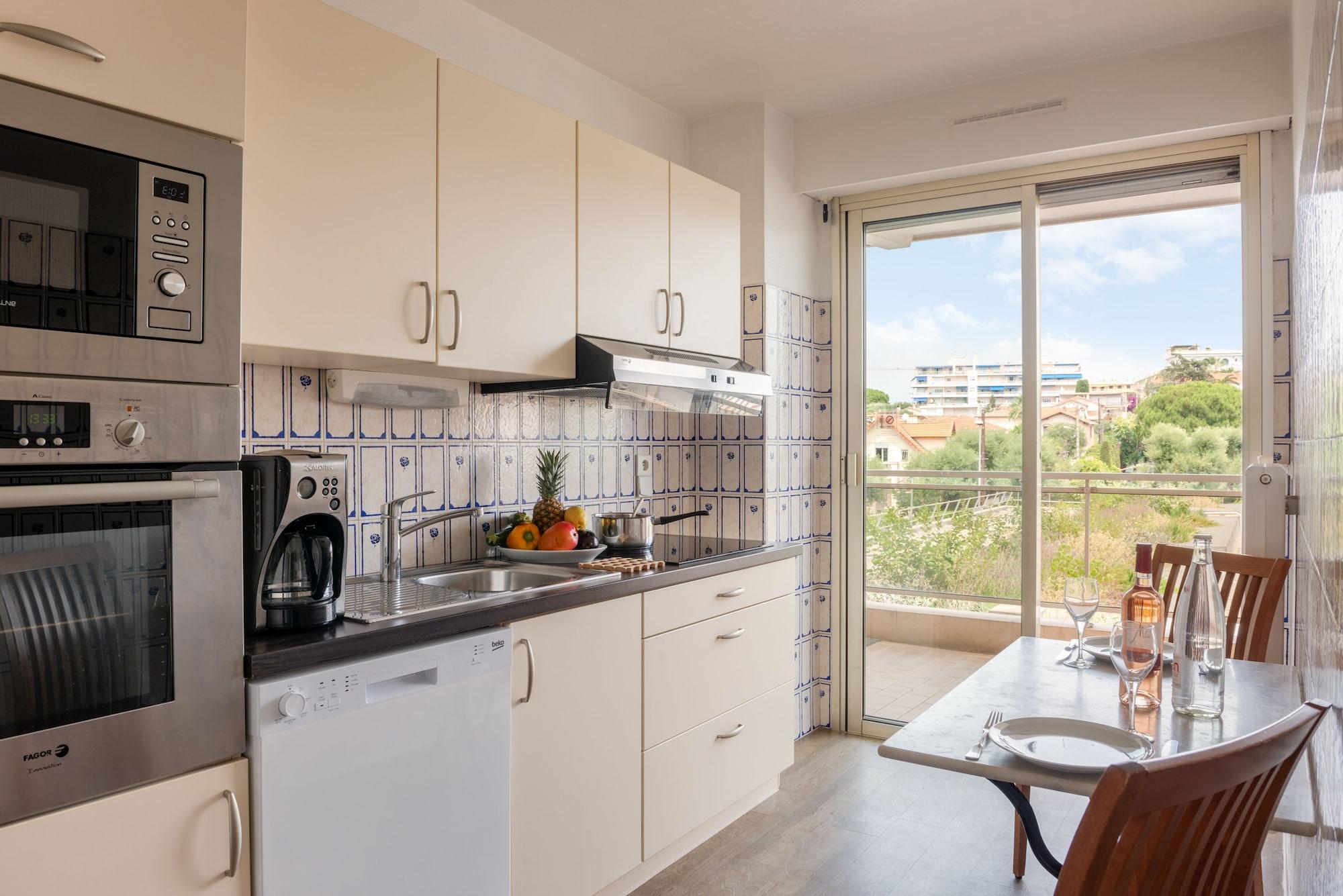 The Originals Boutique, Hotel Les Strelitzias Juan-les-Pins Buitenkant foto