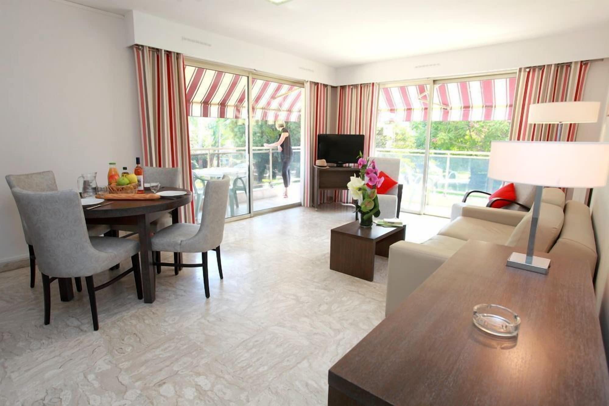 The Originals Boutique, Hotel Les Strelitzias Juan-les-Pins Buitenkant foto