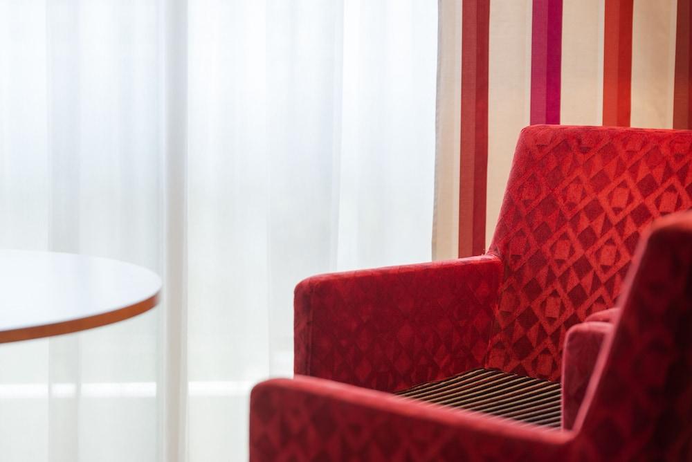 The Originals Boutique, Hotel Les Strelitzias Juan-les-Pins Buitenkant foto