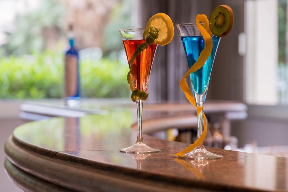 The Originals Boutique, Hotel Les Strelitzias Juan-les-Pins Buitenkant foto
