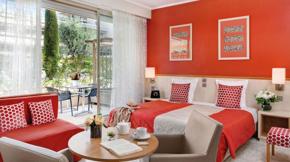 The Originals Boutique, Hotel Les Strelitzias Juan-les-Pins Buitenkant foto