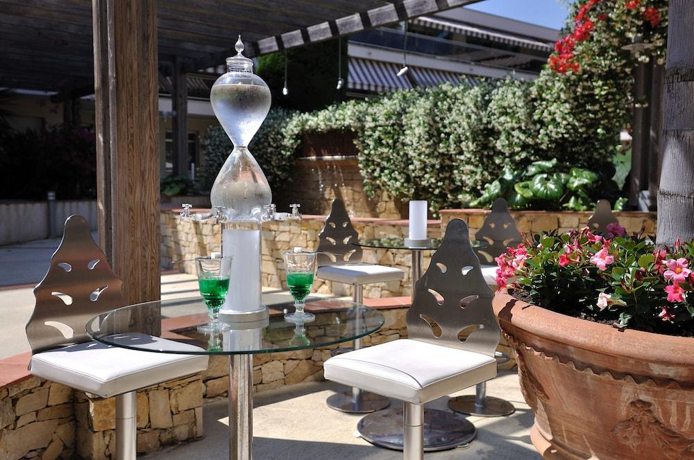 The Originals Boutique, Hotel Les Strelitzias Juan-les-Pins Buitenkant foto